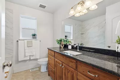 76 N Center St, Wellsville, UT 84339 - Photo 15