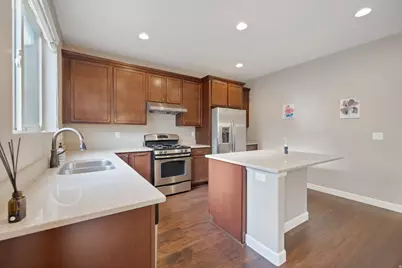 11184 S Heather Grove Ln W, South Jordan, UT 84095 - Photo 7