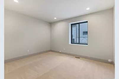 9637 S Tannenbaum Cv, Sandy, UT 84092 - Photo 37