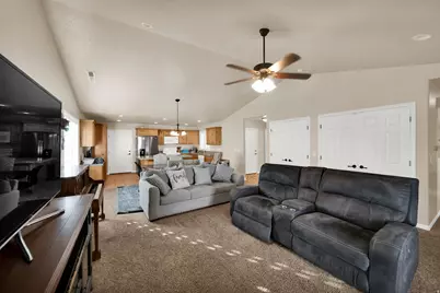 603 S 1040 E, American Fork, UT 84003 - Photo 9