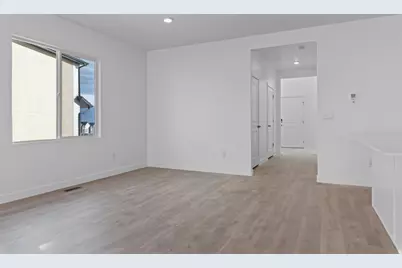 189 W Levengrove Dr #213, Lehi, UT 84048 - Photo 9