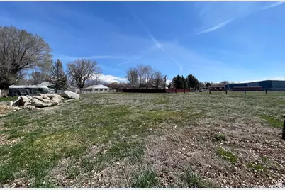 1765 N 1100 W, Lehi, UT 84043 - Photo 3