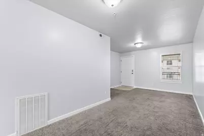 1004 N 1090 W #203, Orem, UT 84057 - Photo 15