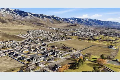 139 Fairway Dr, Smithfield, UT 84335 - Photo 11