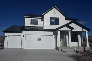 964 W Motor Vu Dr, Riverdale, UT 84405 - Photo 1
