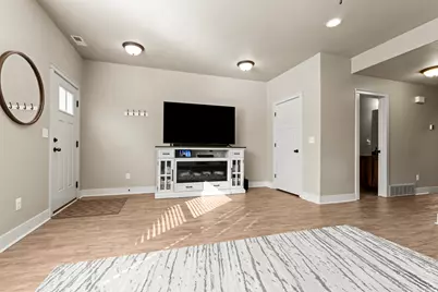 255 W 2700 N #12, Pleasant View, UT 84414 - Photo 7