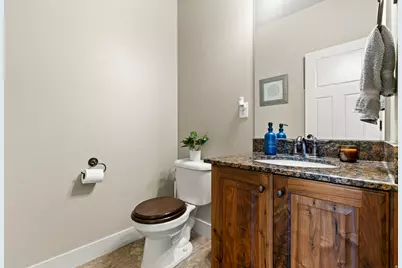 255 W 2700 N #12, Pleasant View, UT 84414 - Photo 9