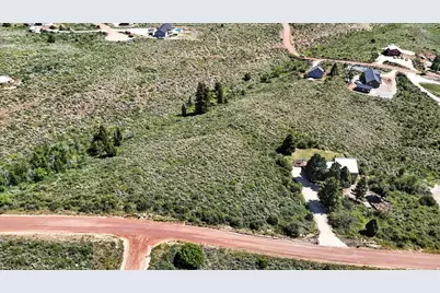 3436 Sweetwater Pkwy #22, Garden City, UT 84028 - Photo 9