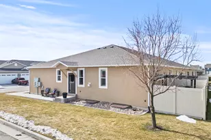 145 E 650 S, Smithfield, UT 84335 - Photo 37
