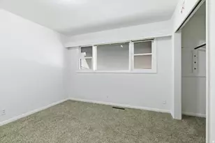 339 S Main St, Smithfield, UT 84335 - Photo 9