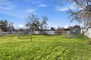 339 S Main St, Smithfield, UT 84335 - Photo 17