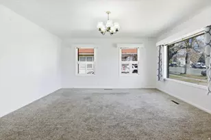 339 S Main St, Smithfield, UT 84335 - Photo 3