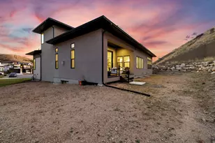 1876 W Oakwood Cir N, Lehi, UT 84043 - Photo 75