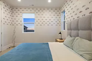 1876 W Oakwood Cir N, Lehi, UT 84043 - Photo 45