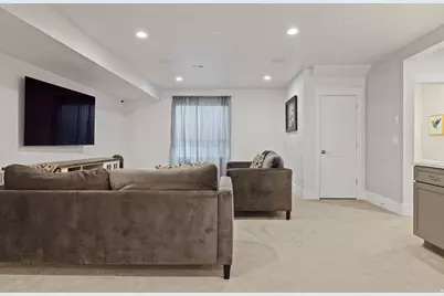 1876 W Oakwood Cir N, Lehi, UT 84043 - Photo 49