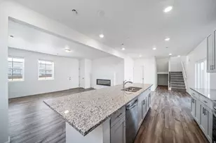 323 E Kanab Creek Dr, Saratoga Springs, UT 84045 - Photo 5