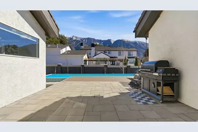 1 Quietwood Ln, Sandy, UT 84092 - Photo 19