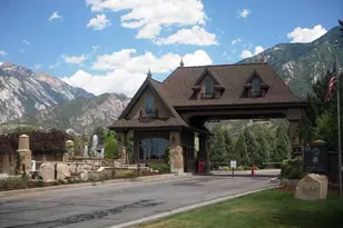 1 Quietwood Ln, Sandy, UT 84092 - Photo 35