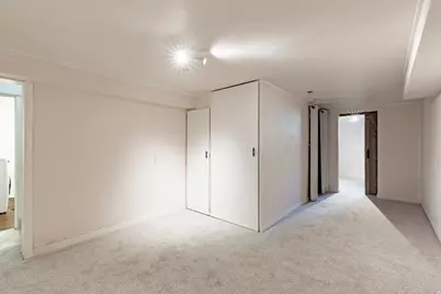 33 W Wicker Ln, Bountiful, UT 84010 - Photo 13