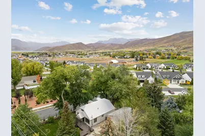 590 S Center St, Midway, UT 84049 - Photo 3