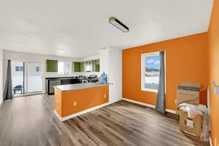 4624 N Maple Dr, Eagle Mountain, UT 84005 - Photo 5