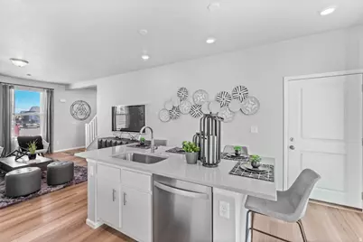 469 E Kanab Creek Dr, Saratoga Springs, UT 84045 - Photo 19