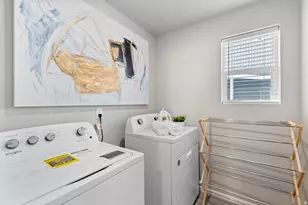 469 E Kanab Creek Dr, Saratoga Springs, UT 84045 - Photo 3