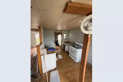 67 N 1000 W, Tooele, UT 84074 - Photo 9