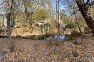 5489 S Willow Ln, Murray, UT 84107 - Photo 9