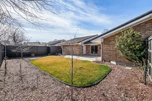 4820 S 3 Fountains Dr, Murray, UT 84107 - Photo 31