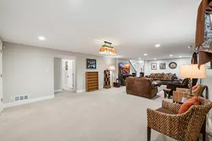 4820 S 3 Fountains Dr, Murray, UT 84107 - Photo 23