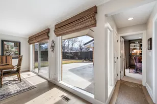 4820 S 3 Fountains Dr, Murray, UT 84107 - Photo 11
