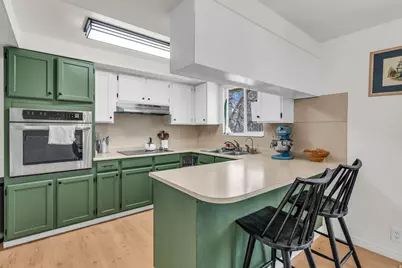 12433 S Harvest Ave W, Riverton, UT 84065 - Photo 15