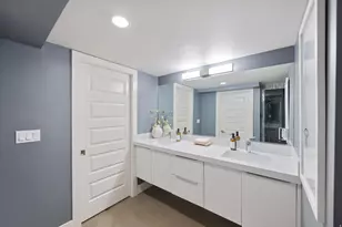 328 W 200 S, Salt Lake City, UT 84103 - Photo 37