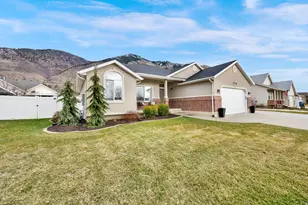 1736 N 900 E, North Ogden, UT 84414 - Photo 3