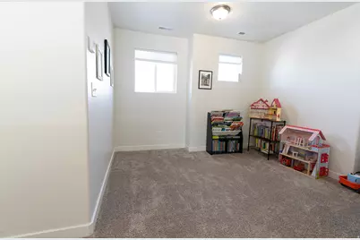 2537 W 3230 S, Syracuse, UT 84075 - Photo 11