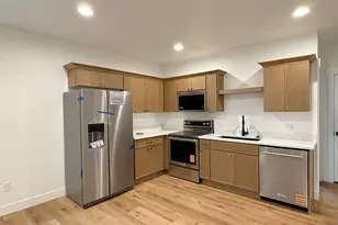 163 W Hackberry Rd, Vineyard, UT 84059 - Photo 31