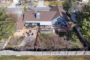 2858 E Cobblemoor Ln S, Sandy, UT 84093 - Photo 37