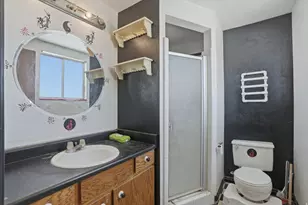 965 N Dorothea Way, Salt Lake City, UT 84116 - Photo 15