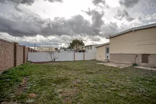 5101 S Lambeth St, Taylorsville, UT 84129 - Photo 33