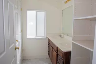 5101 S Lambeth St, Taylorsville, UT 84129 - Photo 19