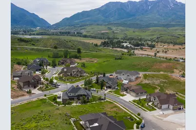 3521 Sunrise Cir, Mountain Green, UT 84050 - Photo 3