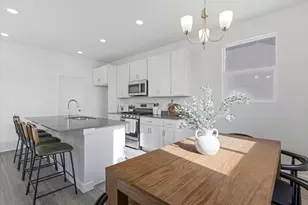 3519 N Sparrow Ln, Eagle Mountain, UT 84005 - Photo 11