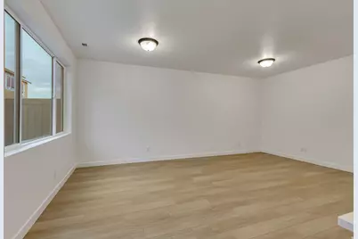 2602 N 2125 W #150, Clinton, UT 84015 - Photo 5