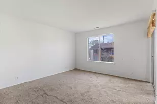 2418 S Elizabeth St, Salt Lake City, UT 84106 - Photo 9