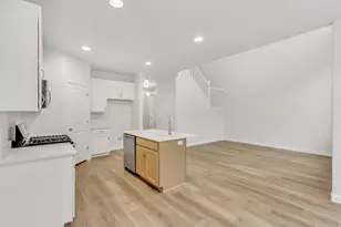 2596 N 2125 W, Clinton, UT 84015 - Photo 3