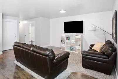 259 W 70 N, Hyrum, UT 84319 - Photo 3