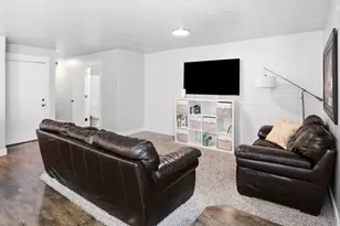 259 W 70 N, Hyrum, UT 84319 - Photo 3