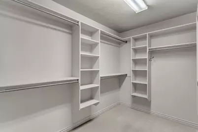 9445 S Marksbury Cir, Sandy, UT 84092 - Photo 33