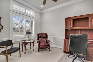 9445 S Marksbury Circle, Sandy, UT 84092 - Photo 13